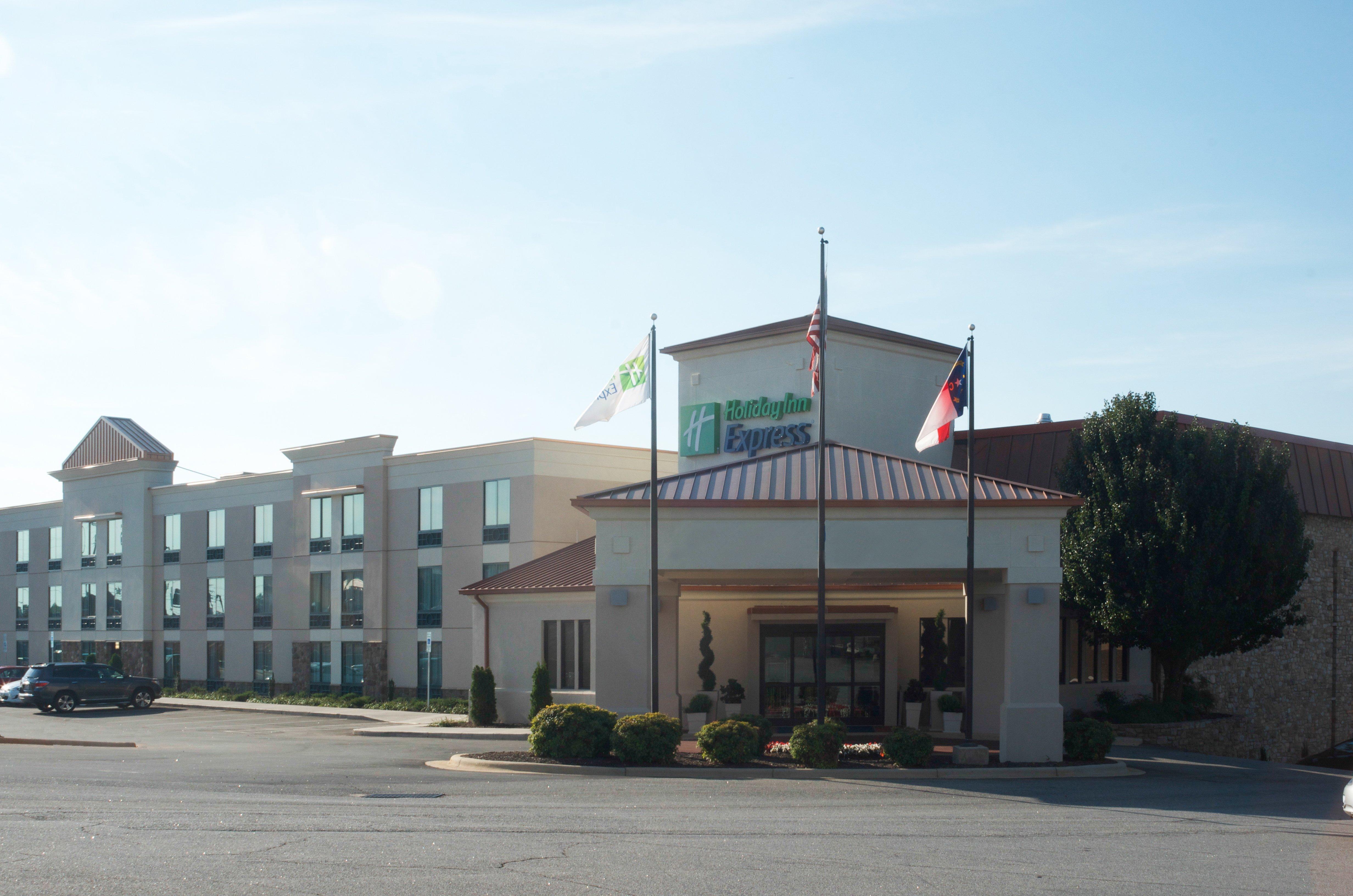 Holiday Inn Express Hickory - Hickory Mart By Ihg Exteriér fotografie