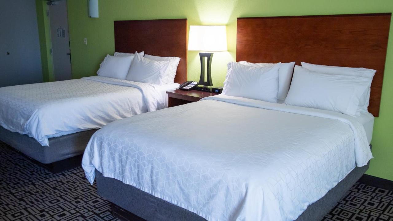 Holiday Inn Express Hickory - Hickory Mart By Ihg Exteriér fotografie